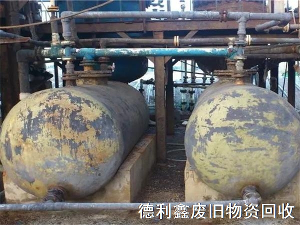 河北化工厂设备回收，廊坊燕郊化工设备回收